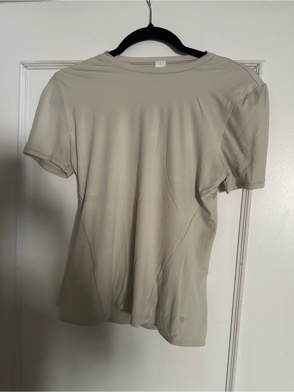 Lulu's Light Beige Short Sleeve Performance Tee Nulu